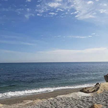 Cozy And Quiet With Sea Views Manilva