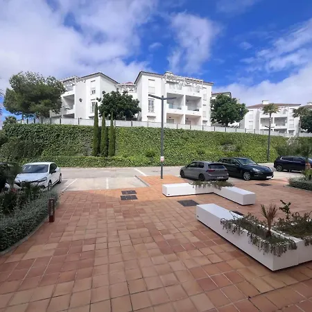 Cozy And Quiet With Sea Views *
